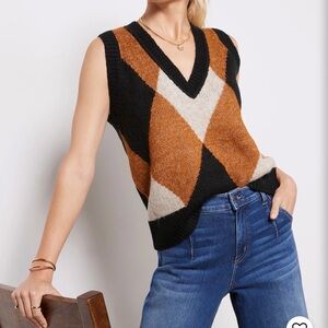 Evereve Payton Argyle Sweater Vest